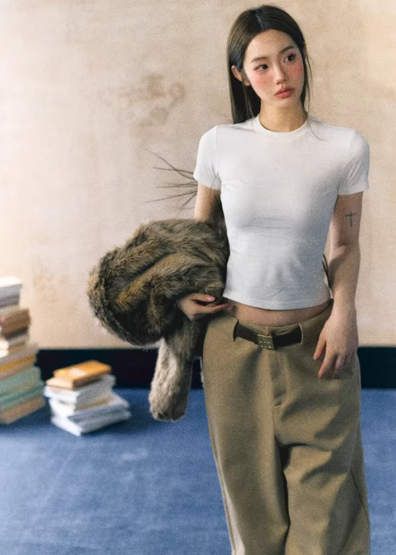 Pure Line Slim Tee - iotean