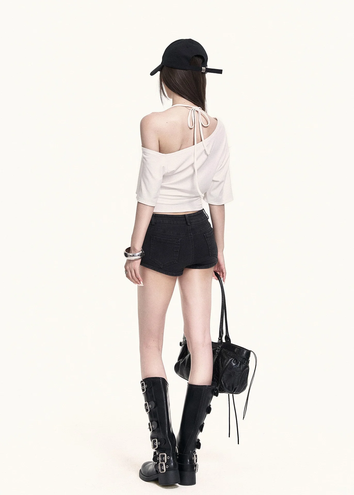 Cross-Shoulder Script Crop Top - iotean
