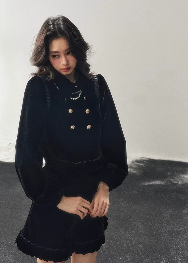 Chapter Seven Velvet Set - iotean