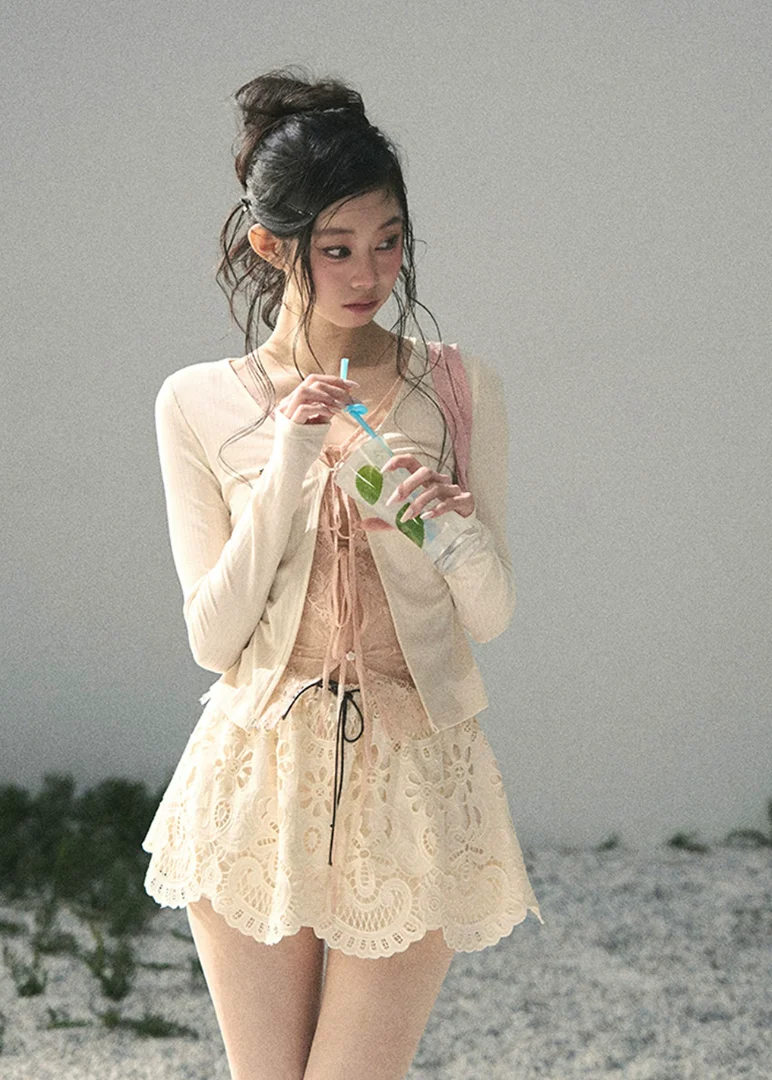 Dream in the Gap Lace Layered Top - iotean