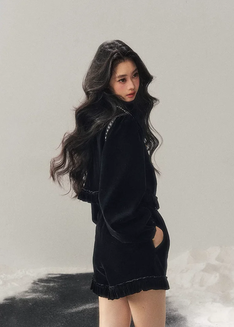 Chapter Seven Velvet Set - iotean