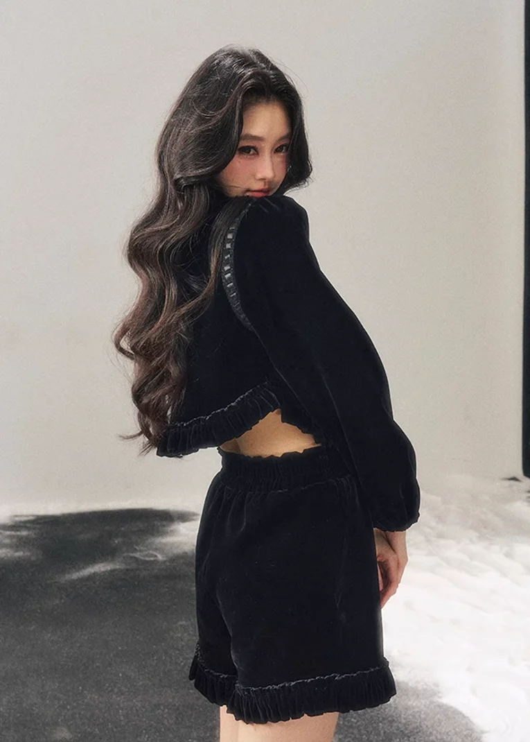Chapter Seven Velvet Set - iotean