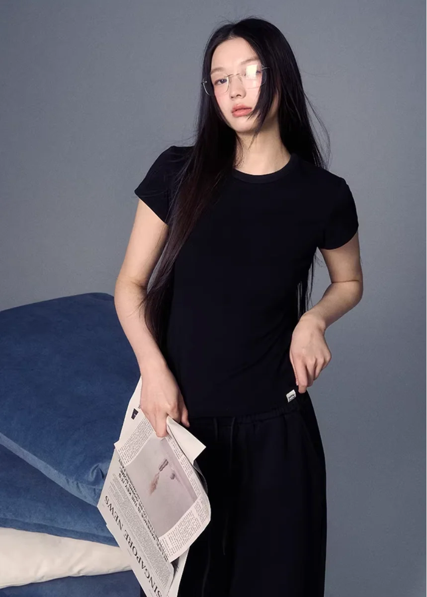 Soft Core Everyday Tee - iotean