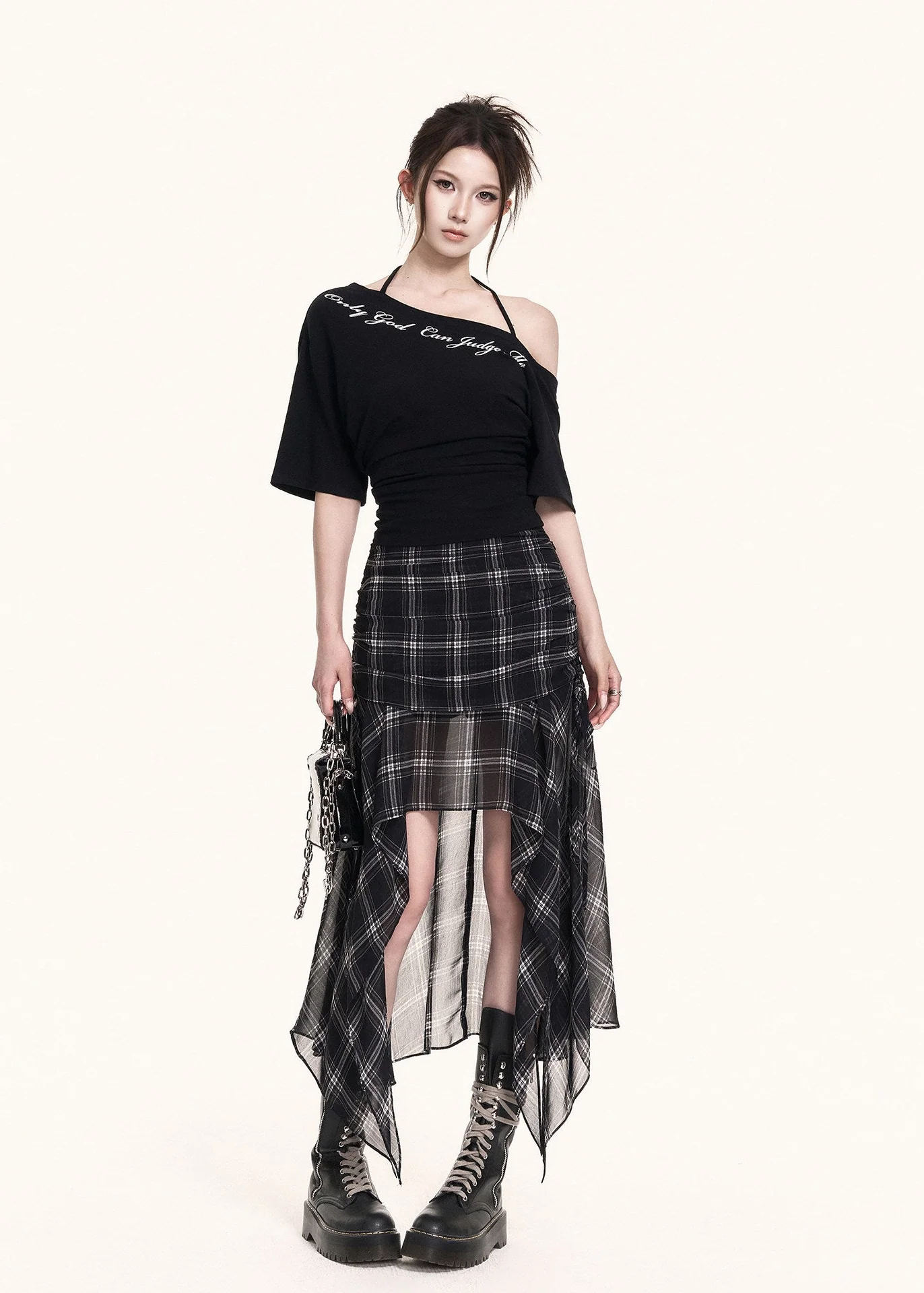 Cross-Shoulder Script Crop Top - iotean