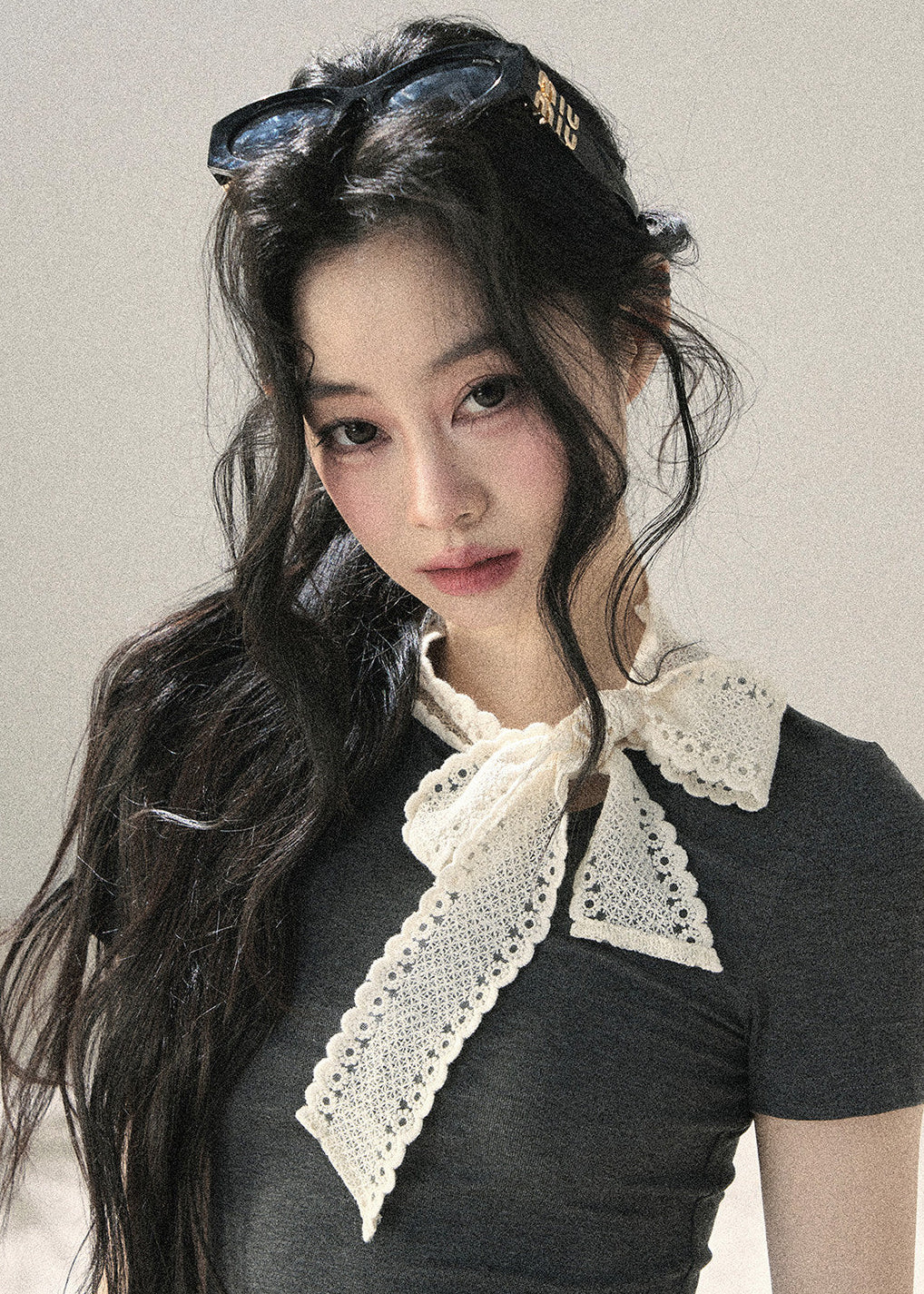 Gray Shadow Lace Bow Fitted T-Shirt - iotean